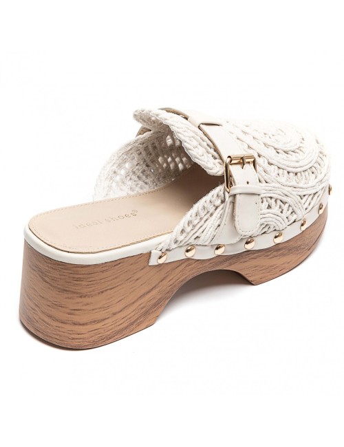 Sabots bohème beige